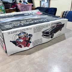 A1C 1957 Chevrolet Bel Air Hardtop Big 1/16 Model Kit AMT T841