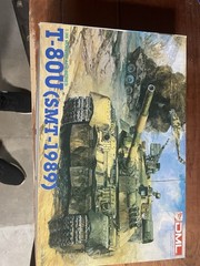 DML 1/35 Modern AFV Series T-80u (smt-1989) Model Tank Kit