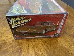 1958 Chevy Impala & 1969 Dodge Charger Johnny Lightning AMT/Ertl 1:25 Model Kits