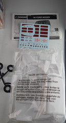 Revell Monogram 85-4282 48 Ford Woody 1/25 Model Kit Open Box Unbuilt