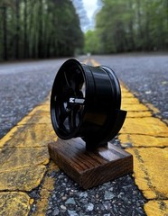 1/5 Scale Aluminum TE37-Style Wheel Display | With Hardwood Stand (Black)