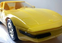 ERTL/AMT Limited Edition 1995 Corvette ZR-1 COMPETITION Yellow Dealer Promo MINT