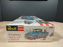 REVELL AUTHENTIC – FORD PICK-UP TRUCK – KIT #1430 w/ACCESSORIES – VINTAGE SEALED
