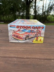 Monogram 1:24 Heinz 57 Pontiac Grand Prix NASCAR Model Kit #2914 VTG Sealed New