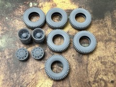 Resin 1/24 Scale: 26-inch “Alcoa Truck” Dually Wheels W/ Commercial Tires