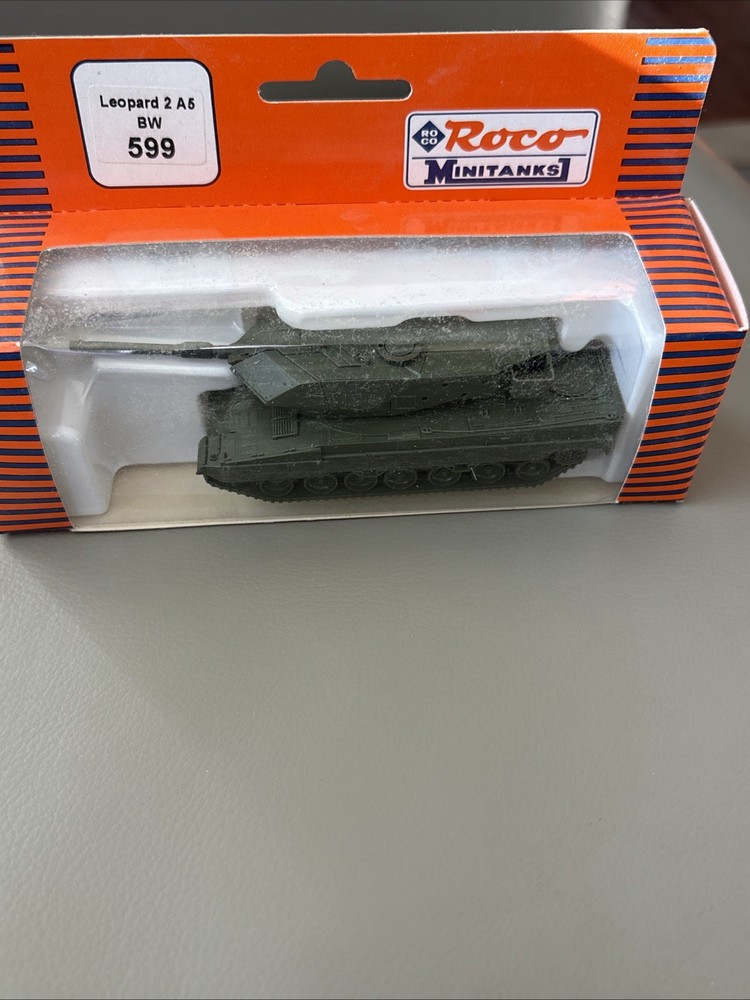 Roco Minitanks Modern German Leopard 2 A5 BW 599 New