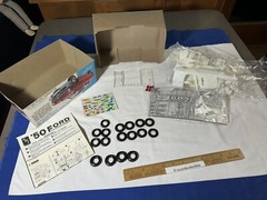 1975 AMT Plastic Model Kit 1950 Ford Convertible #T353 Sealed Bags Unbuilt Nice