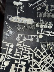 Huge Custom JUNKYARD LOT 1:24/1:25 MODEL FORD CHEVY GM MOPAR AMC PARTS/PIECES!