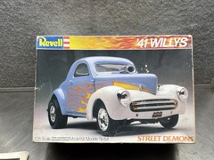 Revell 41 Willys Street Demon Model 1/25 Scale Used