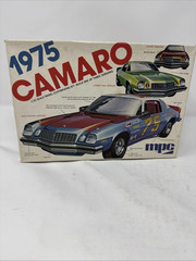 MPC 1974 CHEVROLET CAMARO ANNUAL 3in1 #1-7419-25 AMT RARE UNBUILT MODEL KIT Q27