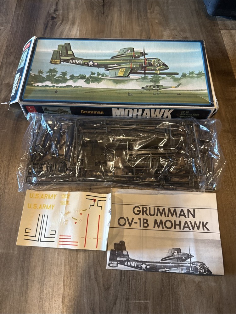 Amt Mohawk Model Kit