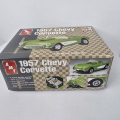 AMT 1957 ’57 Corvette Street Machine 1:25 Model Sealed 8213
