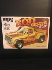 MPC 972/12 SOD BUSTER CHEVY 4×4 PICKUP MODEL KIT-NIB-1/25 SCALE