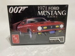 AMT 1971 Ford Mustang Mach 1 007 James Bond Plastic Model Kit Sealed Box
