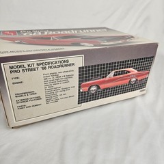Vintage AMT 1968 Roadrunner Pro Street 1/25 Scale Plastic Model Kit