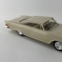 Jo-Han 1961 Dodge Dart Phoenix 1/25 Scale Promo Friction Car – Beige