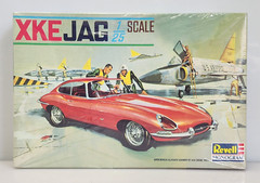 1997 Revell Monogram XKE JAG Jaguar 1/25 Plastic Model Kit 0556, New Sealed