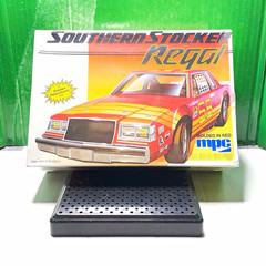 Factory sealed Southern Stocker Regal Stock Car Model Kit