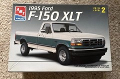 AMT 1995 FORD F-150 XLT Pickup Truck Model Kit RARE #6106 NIOB FS Parts 1:25