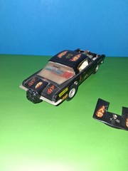 AMT VINTAGE BUILT 1960’S PLYMOUTH BARRACUDA ANNUAL MODEL KIT HAS CUT FENDERS