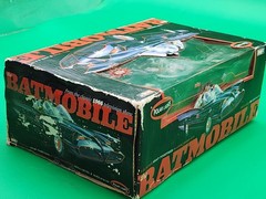 1/25 SCALE POLAR LIGHTS 1966 BATMOBILE BLACK SNAP MODEL KIT #POL824 Factory Seal