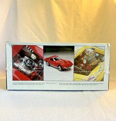 REVELL CHEVY ’68 Corvette Roadster 2’n 1 Model Kit NEW in FACTORY SEALED BOX