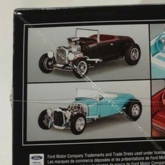 ’29 Ford Model A Roadster Hot Rod 1:25 Revell Model Kit 85-4463 Sealed 1929 NEW