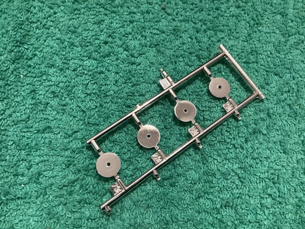 1 25 scale model parts 1949 Mercury Custom Coupe Brake Disc Only