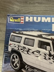 Revell Hummer H2 California Wheels Model 1:25 Scale sealed *See Details*