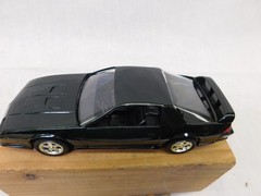 1992 CHEVROLET CAMARO Z/28 IN POLO GREEN PROMO MODEL