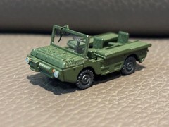 1/87 HO scale Soviet LuAZ-967 4×4 Amphibious Utility Vehicle / Ambulance