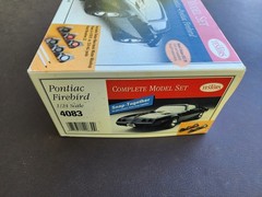 Testors Pontiac Firebird 1/24 4083 snap together