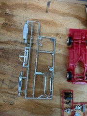 1979 Vintage AMT ’57 T-BIRD From Tv Series VEGAS #3105 1:25 Partially Built