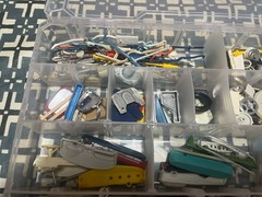 PLASTIC CAR MODEL 1/24TH SCALE MISC SPARE PARTS READY FOR NEW OWNER LARGE LOT!