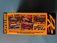DIRTRACK RACECARS SUPERMODIFIED SPRINTCAR MODEL KIT AMT ERTL 1/25 SCALE NEW LOOK
