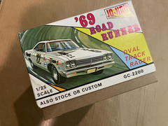 vintage Johan GC-2200 1969 Plymouth Road Runner Oval Track Racer 69 Road Runner