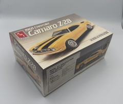 1968 Chevy Camaro Z-28 1:25 Scale Model Kit AMT / ERTL