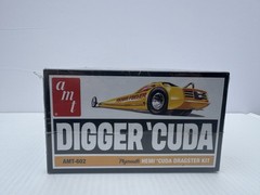 AMT 602 Plymouth HEMI Digger Cuda Dragster 1:25 Sealed Model Kit