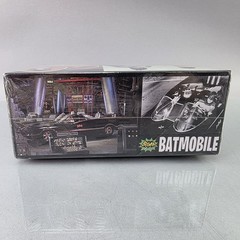 Polar Lights 1/25 Batman Classic TV Series Batmobile Model Kit w/ Figures SEALED