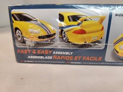 1:25 Snapfast 1998 Chrysler Concorde “Street Heat” Slammers AMT No. AMT1227M/12