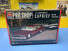 VINTAGE AMT ERTL PRO SHOP ‘76 CHEVROLET CAPRICE W/ TRAILER RELEASED 1999 #30031