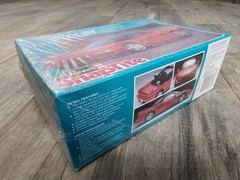 Revell ACURA NSX SpapTite 1/24 1992 Plastic Model Kit 6268 FACTORY SEALED