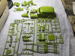 1978 Monogram 1939 Chevy Sedan Delivery Model Kit w/ Extra Parts incl 39 Coupe