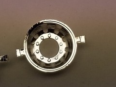 AMT Kenworth W-925 Two Chrome Outer Rear Wheels from 1:25 Model Kit