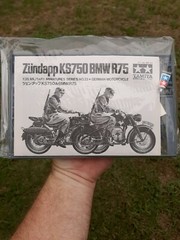 TAMIYA MODEL KIT BMW R75 ZUNDAPP KS750 GERMAN MILITARY MOTORCYCLE TOY JAPAN RARE