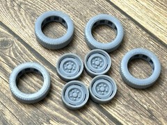 1/24 Scale: 17-inch “OEM Steel” Wheels/tires for Model Car.Resin; 1/25