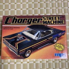 MPC Dodge Charger HEMI plastic el kit, unassembled
