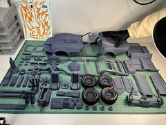 1:8 Large Scale Corvette Summer Complete Resin Model Kit with Engine – 23×8.6in