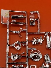 1957 Ford T-Bird AMT Chrome Engine With Stand Model Parts 1:25 New L5
