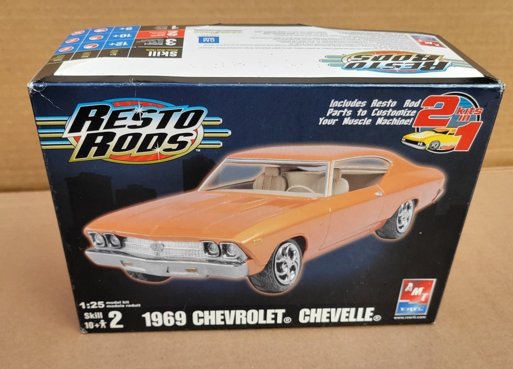 AMT Resto Rods 1969 Chevrolet Chevelle 2n’1 Open All Parts Sealed 1:25 Kit 38376